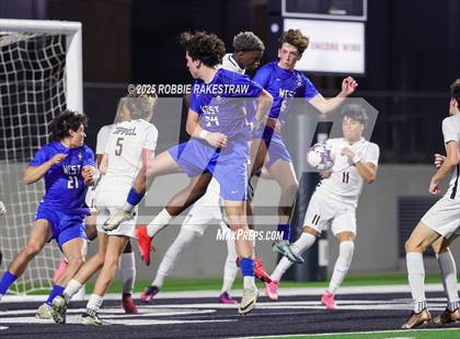 Thumbnail 2 in Plano West vs. Coppell (UIL 6A Division 1 Regional Final Playoff) photogallery.