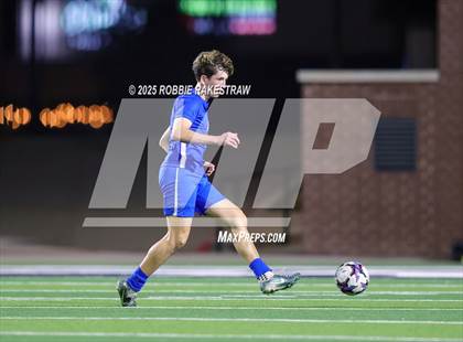 Thumbnail 1 in Plano West vs. Coppell (UIL 6A Division 1 Regional Final Playoff) photogallery.