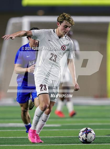 Thumbnail 1 in Plano West vs. Coppell (UIL 6A Division 1 Regional Final Playoff) photogallery.