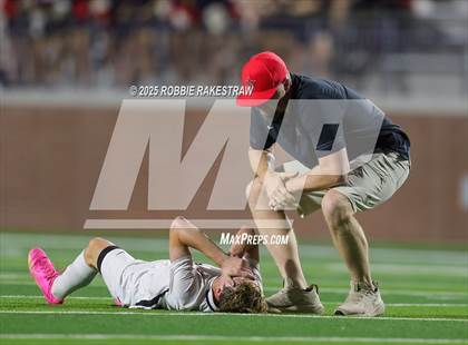 Thumbnail 1 in Plano West vs. Coppell (UIL 6A Division 1 Regional Final Playoff) photogallery.