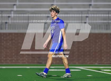 Thumbnail 3 in Plano West vs. Coppell (UIL 6A Division 1 Regional Final Playoff) photogallery.