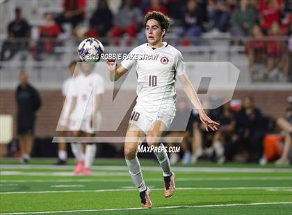 Thumbnail 2 in Plano West vs. Coppell (UIL 6A Division 1 Regional Final Playoff) photogallery.