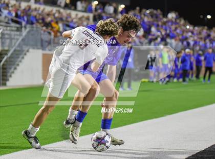 Thumbnail 3 in Plano West vs. Coppell (UIL 6A Division 1 Regional Final Playoff) photogallery.