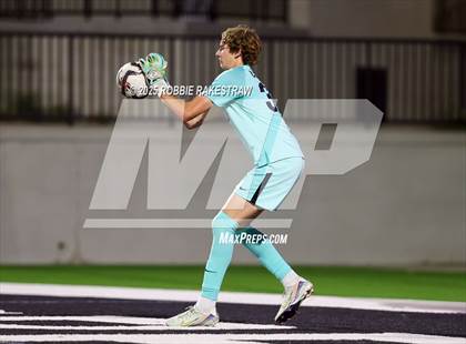 Thumbnail 3 in Plano West vs. Coppell (UIL 6A Division 1 Regional Final Playoff) photogallery.