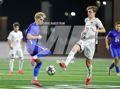 Thumbnail 2 in Plano West vs. Coppell (UIL 6A Division 1 Regional Final Playoff) photogallery.