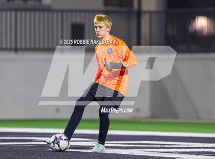 Thumbnail 1 in Plano West vs. Coppell (UIL 6A Division 1 Regional Final Playoff) photogallery.