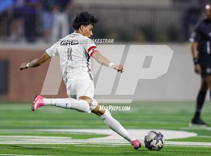 Thumbnail 3 in Plano West vs. Coppell (UIL 6A Division 1 Regional Final Playoff) photogallery.
