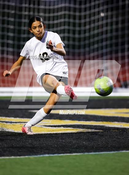 Thumbnail 3 in JV: Archbishop Mitty @ Mountain View photogallery.