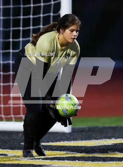 Thumbnail 1 in JV: Archbishop Mitty @ Mountain View photogallery.