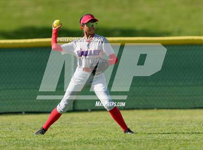 Thumbnail 1 in Valley vs Virgin Valley (NIAA 3A Southern Softball Round 1) photogallery.
