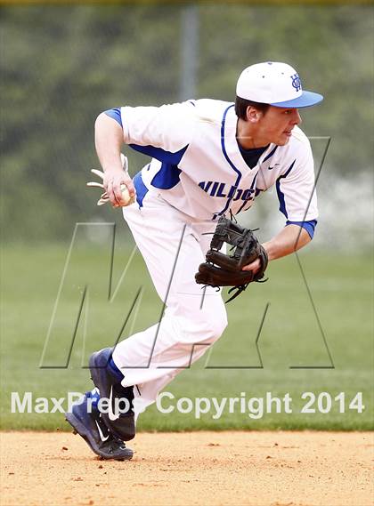 Thumbnail 1 in East Hamilton vs. Wilson Central photogallery.