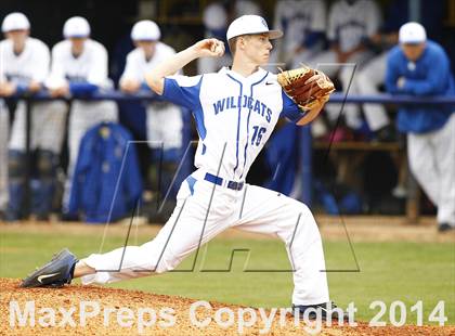 Thumbnail 2 in East Hamilton vs. Wilson Central photogallery.