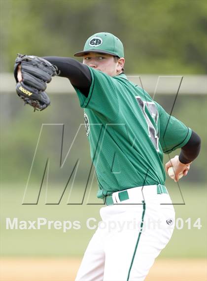 Thumbnail 2 in East Hamilton vs. Wilson Central photogallery.