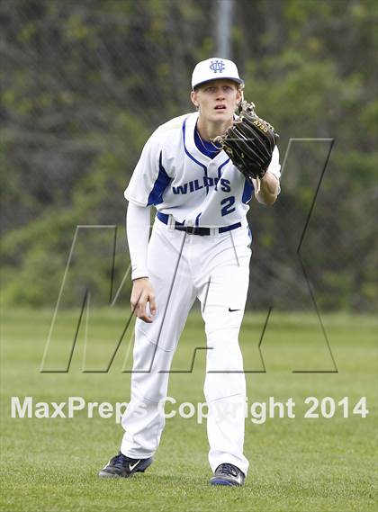 Thumbnail 3 in East Hamilton vs. Wilson Central photogallery.