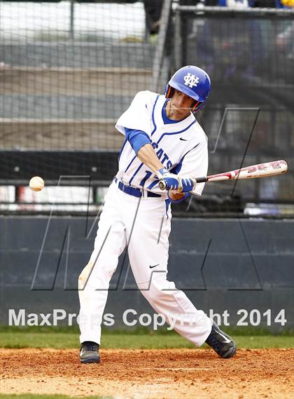 Thumbnail 1 in East Hamilton vs. Wilson Central photogallery.