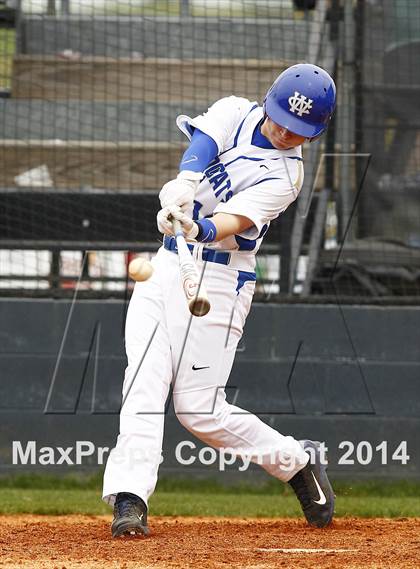 Thumbnail 3 in East Hamilton vs. Wilson Central photogallery.