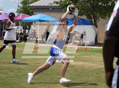 Thumbnail 3 in Honey Grove vs Sunray (Texas State 7 on 7 Tournament) photogallery.