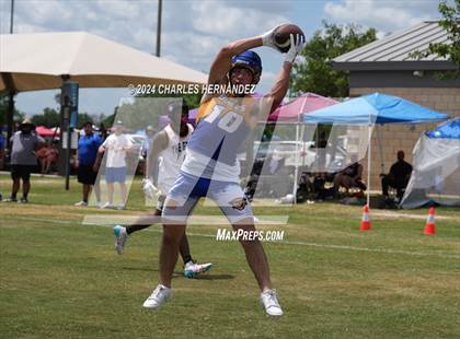 Thumbnail 2 in Honey Grove vs Sunray (Texas State 7 on 7 Tournament) photogallery.