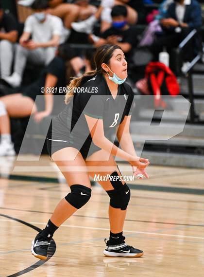 Thumbnail 1 in Reedley @ Hoover photogallery.