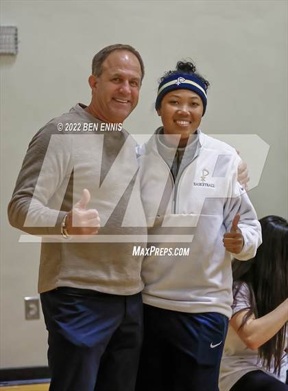 Thumbnail 1 in St. Pius X Catholic vs Lowndes (Lemon Street Classic) photogallery.