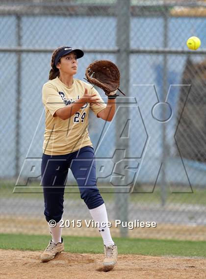 Thumbnail 2 in Sierra Canyon vs. Birmingham (Lincoln Spring Fling) photogallery.