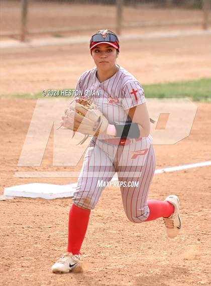 Thumbnail 2 in JW North vs. Paraclete (CIF-SS D4 Final) photogallery.