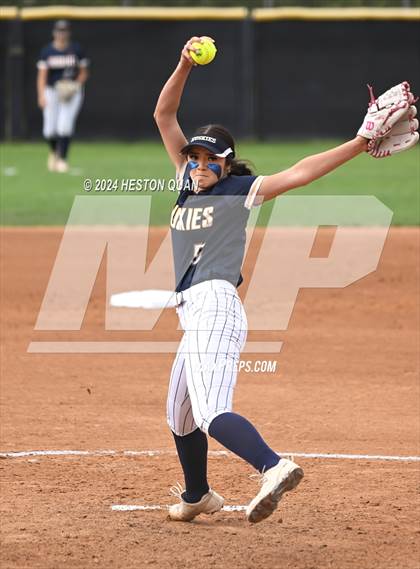 Thumbnail 2 in JW North vs. Paraclete (CIF-SS D4 Final) photogallery.