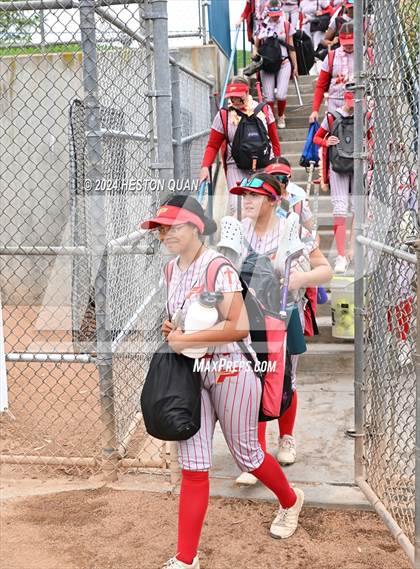 Thumbnail 1 in JW North vs. Paraclete (CIF-SS D4 Final) photogallery.