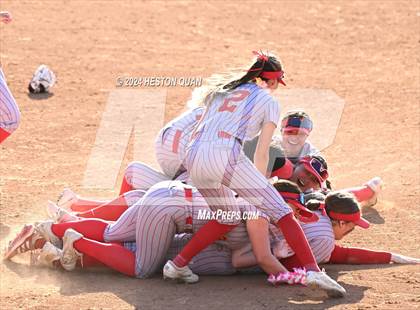 Thumbnail 2 in JW North vs. Paraclete (CIF-SS D4 Final) photogallery.