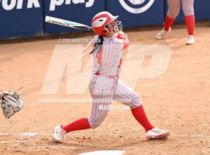 Thumbnail 3 in JW North vs. Paraclete (CIF-SS D4 Final) photogallery.