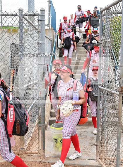 Thumbnail 3 in JW North vs. Paraclete (CIF-SS D4 Final) photogallery.