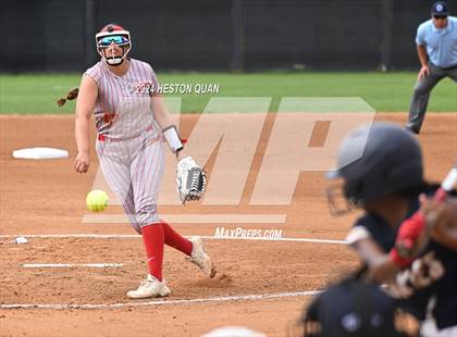 Thumbnail 2 in JW North vs. Paraclete (CIF-SS D4 Final) photogallery.