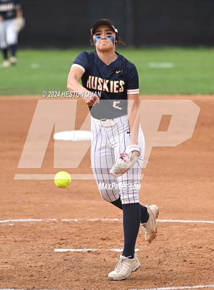 Thumbnail 2 in JW North vs. Paraclete (CIF-SS D4 Final) photogallery.