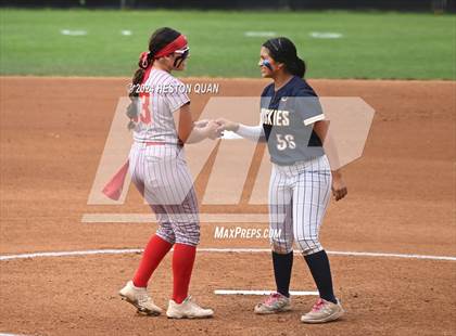 Thumbnail 3 in JW North vs. Paraclete (CIF-SS D4 Final) photogallery.