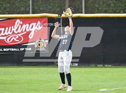 Thumbnail 3 in JW North vs. Paraclete (CIF-SS D4 Final) photogallery.