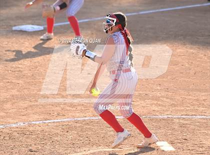 Thumbnail 3 in JW North vs. Paraclete (CIF-SS D4 Final) photogallery.