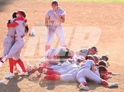 Thumbnail 3 in JW North vs. Paraclete (CIF-SS D4 Final) photogallery.
