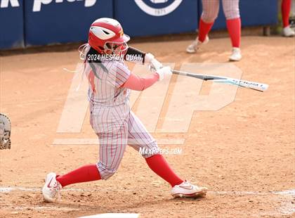 Thumbnail 2 in JW North vs. Paraclete (CIF-SS D4 Final) photogallery.