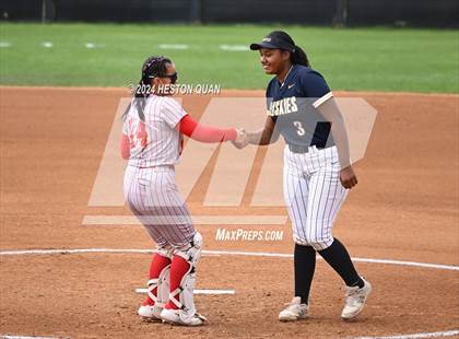 Thumbnail 2 in JW North vs. Paraclete (CIF-SS D4 Final) photogallery.