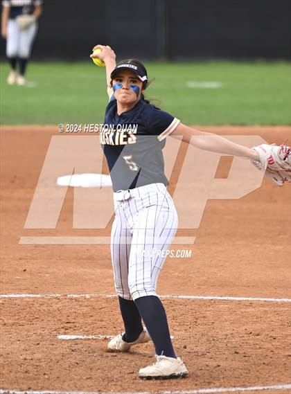 Thumbnail 3 in JW North vs. Paraclete (CIF-SS D4 Final) photogallery.