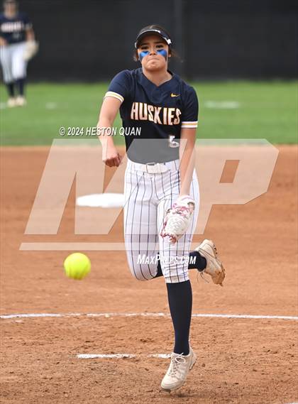 Thumbnail 3 in JW North vs. Paraclete (CIF-SS D4 Final) photogallery.