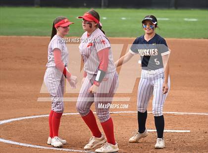 Thumbnail 3 in JW North vs. Paraclete (CIF-SS D4 Final) photogallery.