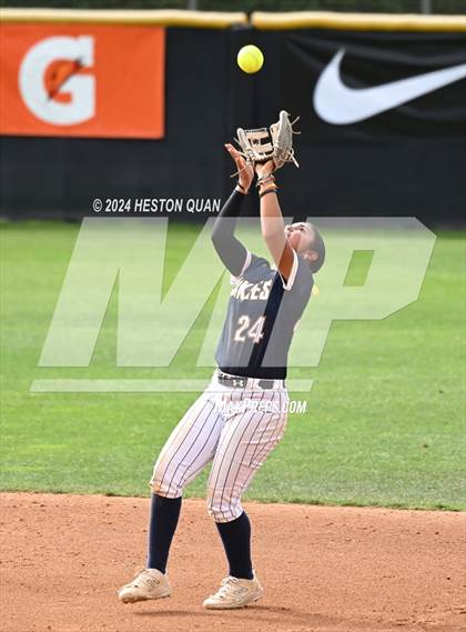 Thumbnail 1 in JW North vs. Paraclete (CIF-SS D4 Final) photogallery.