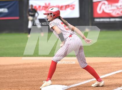 Thumbnail 3 in JW North vs. Paraclete (CIF-SS D4 Final) photogallery.
