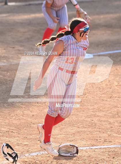 Thumbnail 3 in JW North vs. Paraclete (CIF-SS D4 Final) photogallery.