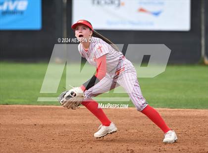 Thumbnail 2 in JW North vs. Paraclete (CIF-SS D4 Final) photogallery.