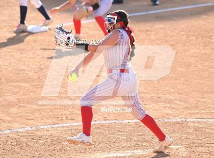 Thumbnail 2 in JW North vs. Paraclete (CIF-SS D4 Final) photogallery.