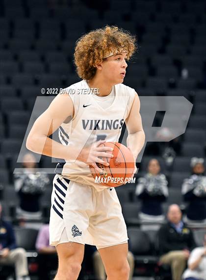Thumbnail 3 in Venice vs. Pleasant Valley (CIF State D3 Final) photogallery.