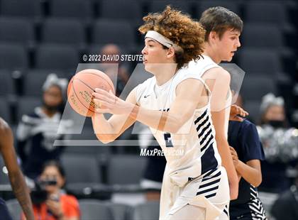 Thumbnail 2 in Venice vs. Pleasant Valley (CIF State D3 Final) photogallery.