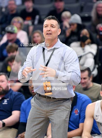 Thumbnail 3 in Venice vs. Pleasant Valley (CIF State D3 Final) photogallery.
